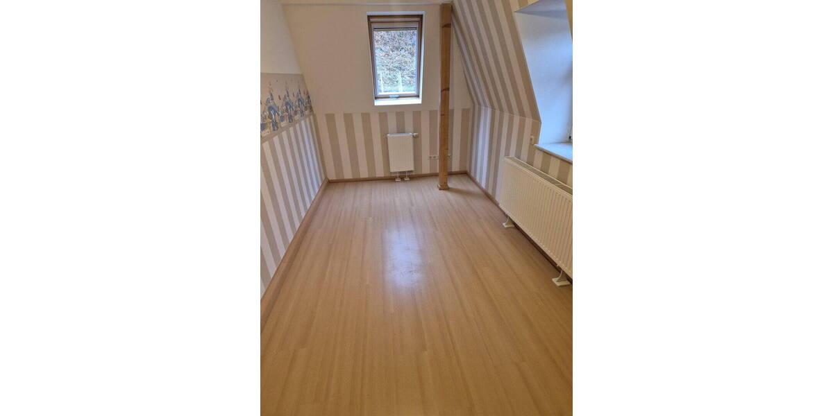 Etagenwohnung Schwarzenberg/Erzg. Schwarzenberg - 3 Zimmer, 98 m&sup2;, 528&euro; | Angebot:26064924