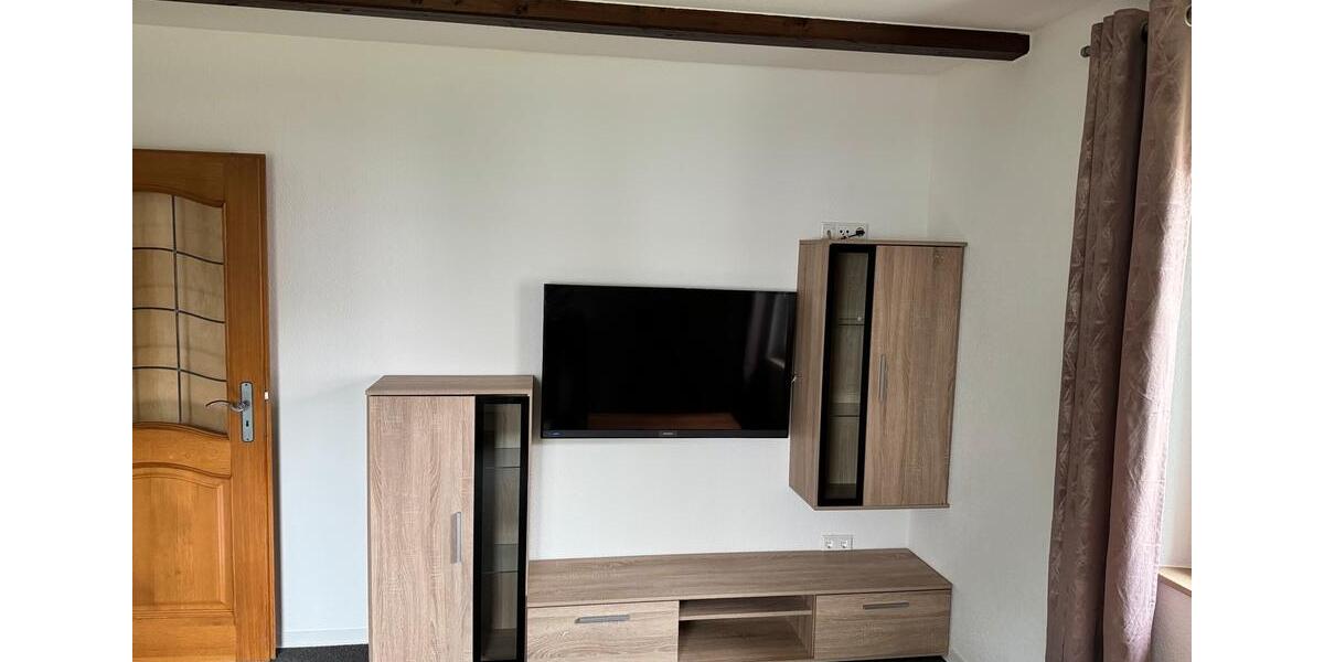 Wohnen auf Zeit Oedheim - 8 Zimmer, 150 m&sup2;, 4.900&euro; | Angebot:19806079