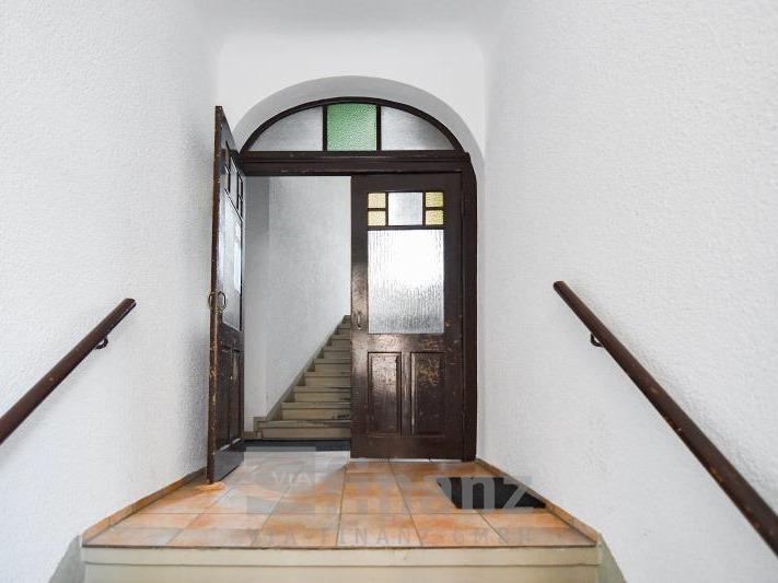 Dachgeschoßwohnung Meerane - 3 Zimmer, 75 m&sup2;, 450&euro; | Angebot:24875885