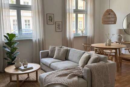 Wohnung Cottbus Ströbitz - 2 Zimmer, 49 m&sup2;, 375&euro; | Angebot:27292514