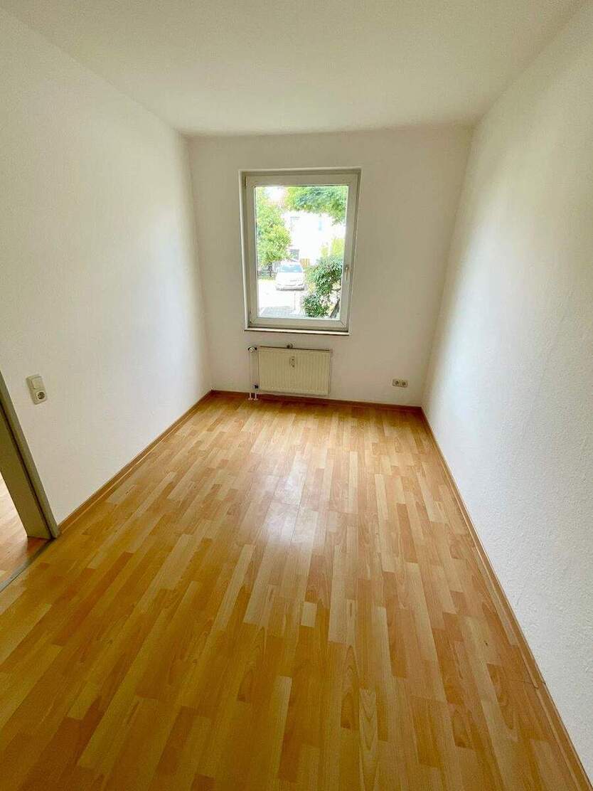 *gemütliche Wohnung zu sofort* 2 zimmer