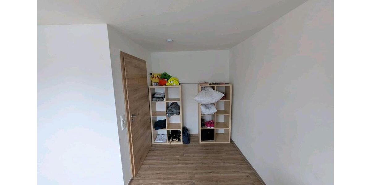 Erdgeschoßwohnung Reisbach Englmannsberg - 4 Zimmer, 100 m&sup2;, 525&euro; | Angebot:24858779