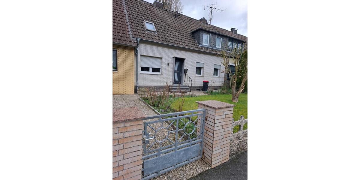 Reihenhaus Aachen Aachen-Mitte - 5 Zimmer, 100 m&sup2;, 950&euro; | Angebot:25268696