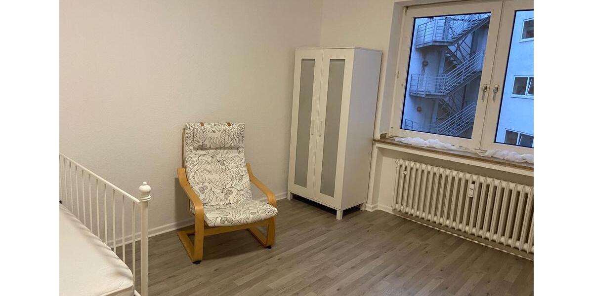 Etagenwohnung Essen Südviertel - 1 Zimmer, 27 m&sup2;, 420&euro; | Angebot:26647363