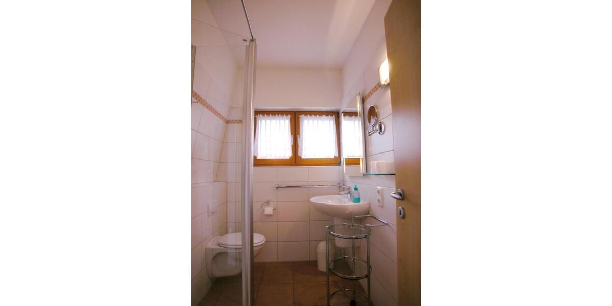 Wohnen auf Zeit Bad Lippspringe - 2 Zimmer, 55 m&sup2;, 795&euro; | Angebot:25098937