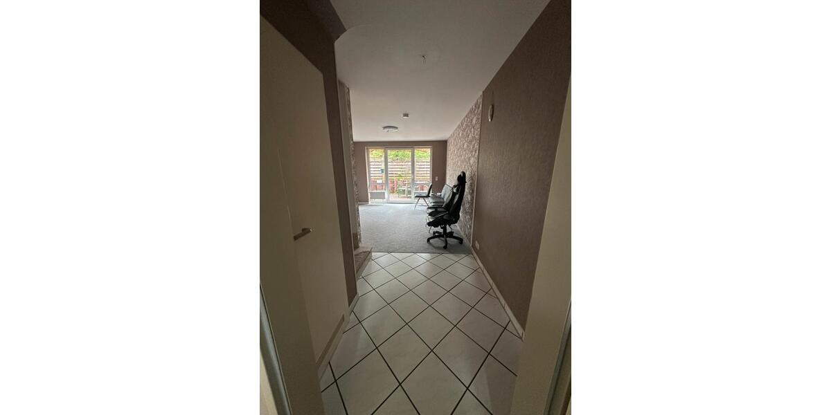 Etagenwohnung Bad Bramstedt - 5 Zimmer, 114 m&sup2;, 1.400&euro; | Angebot:26652153