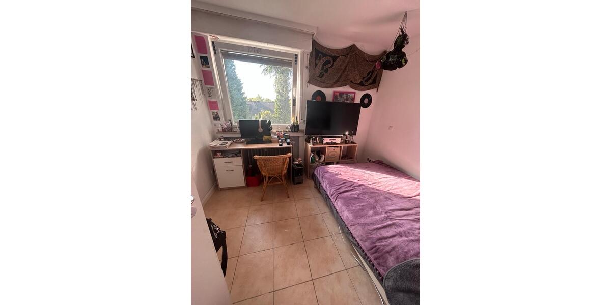 Wohnen auf Zeit Bonn Lannesdorf - 1 Zimmer, 8 m&sup2;, 290&euro; | Angebot:24815421