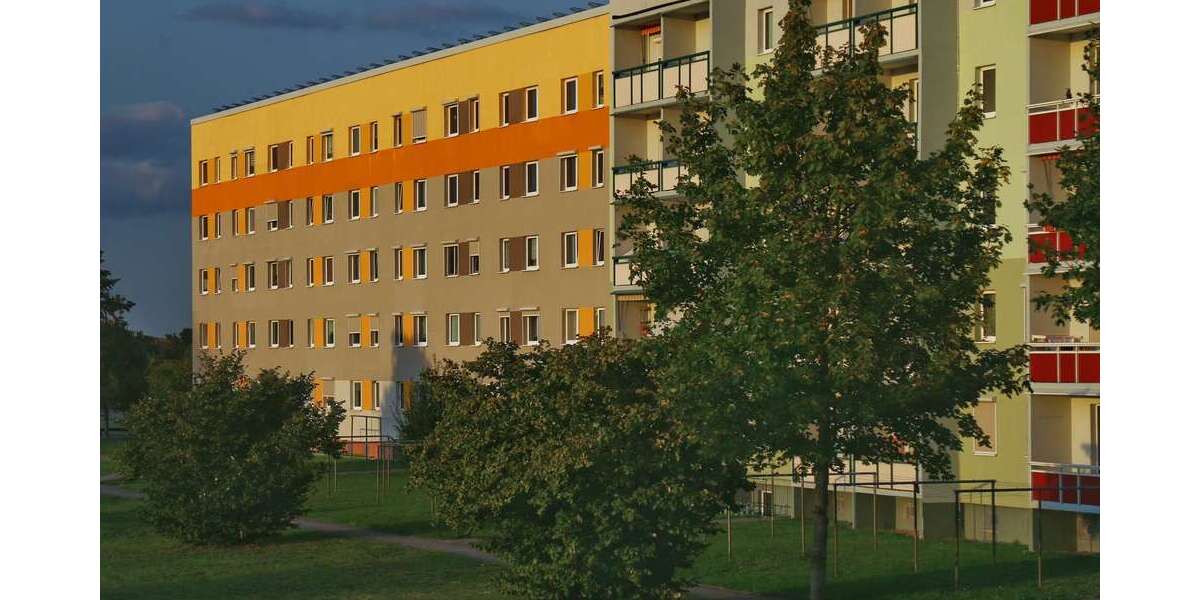 Wohnung zum Mieten in Calbe 350 € 65.1 m² 4 zimmer