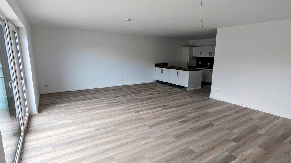 Etagenwohnung Sulz am Neckar - 4.5 Zimmer, 110 m&sup2;, 1.200&euro; | Angebot:25985347