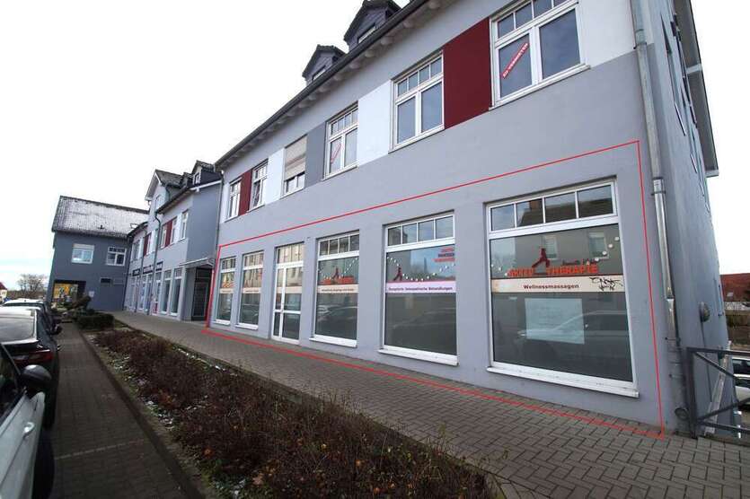 216m²-Gewerbefläche mit frequentierter Top-Lage im Nahversorgungszentrum an der B184!