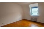 Dachgeschoßwohnung Saarbrücken - 4 Zimmer, 92 m&sup2;, 750&euro; | Angebot:26488823