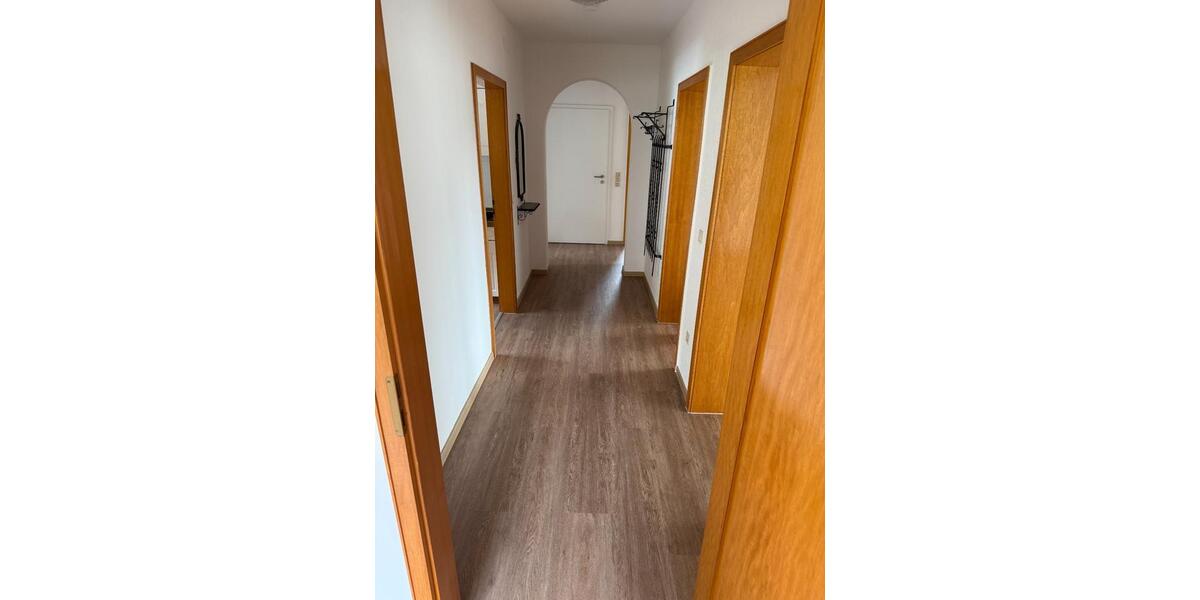 Etagenwohnung Bad Emstal - 3.5 Zimmer, 115 m&sup2;, 900&euro; | Angebot:26416298