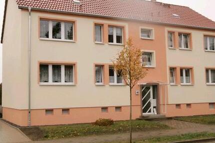 Wohnung Erxleben - 4 Zimmer, 65 m&sup2;, 655&euro; | Angebot:25304665