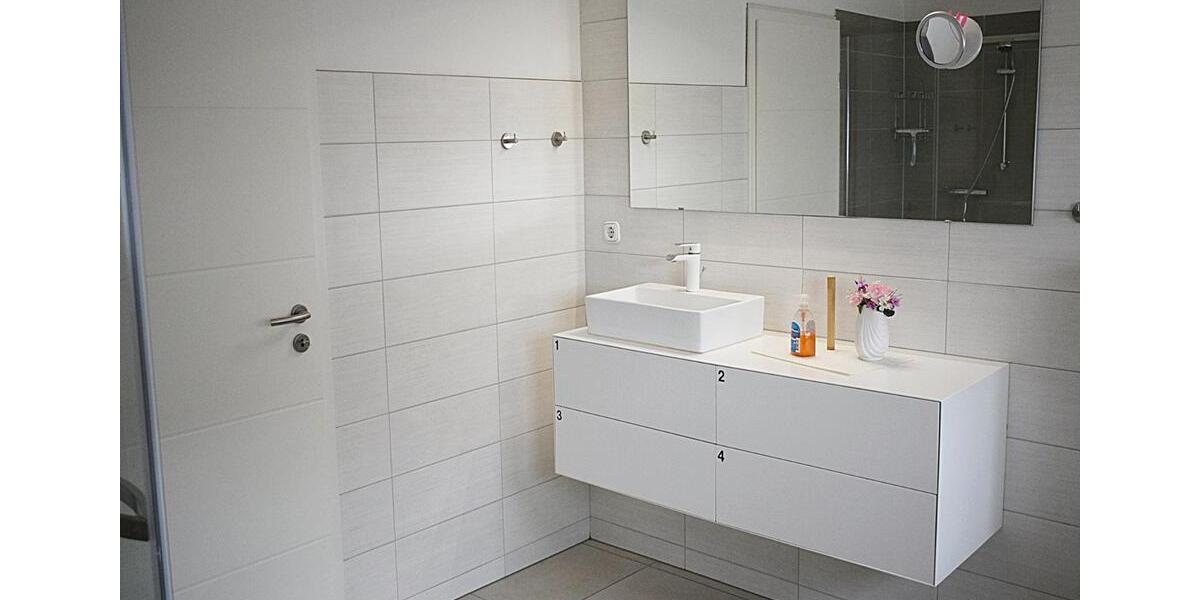 Wohnen auf Zeit Oldenburg Etzhorn - 4 Zimmer, 106 m&sup2;, 18&euro; | Angebot:26617159