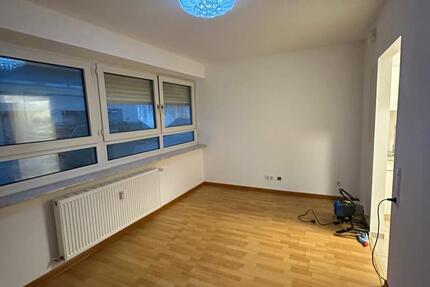 Wohnung Neuhofen - 1 Zimmer, 23 m&sup2;, 350&euro; | Angebot:25300308