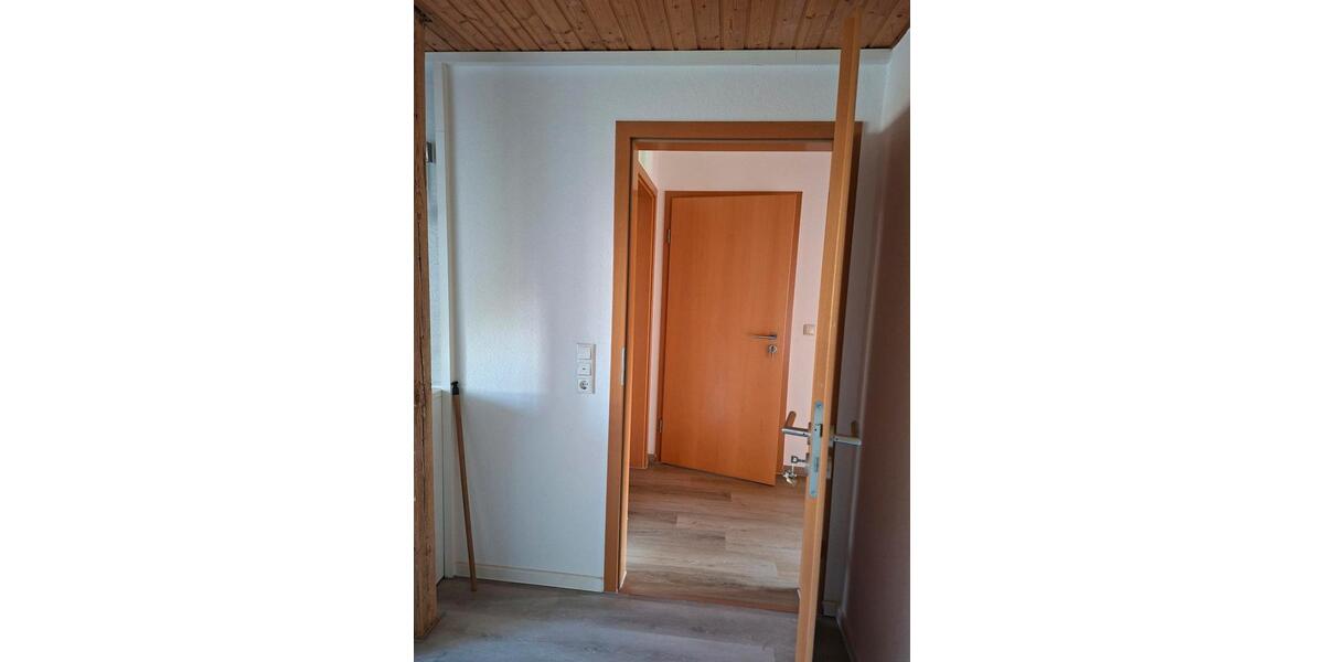 Dachgeschoßwohnung Schwerin Neumühle - 2 Zimmer, 48 m&sup2;, 550&euro; | Angebot:26305176