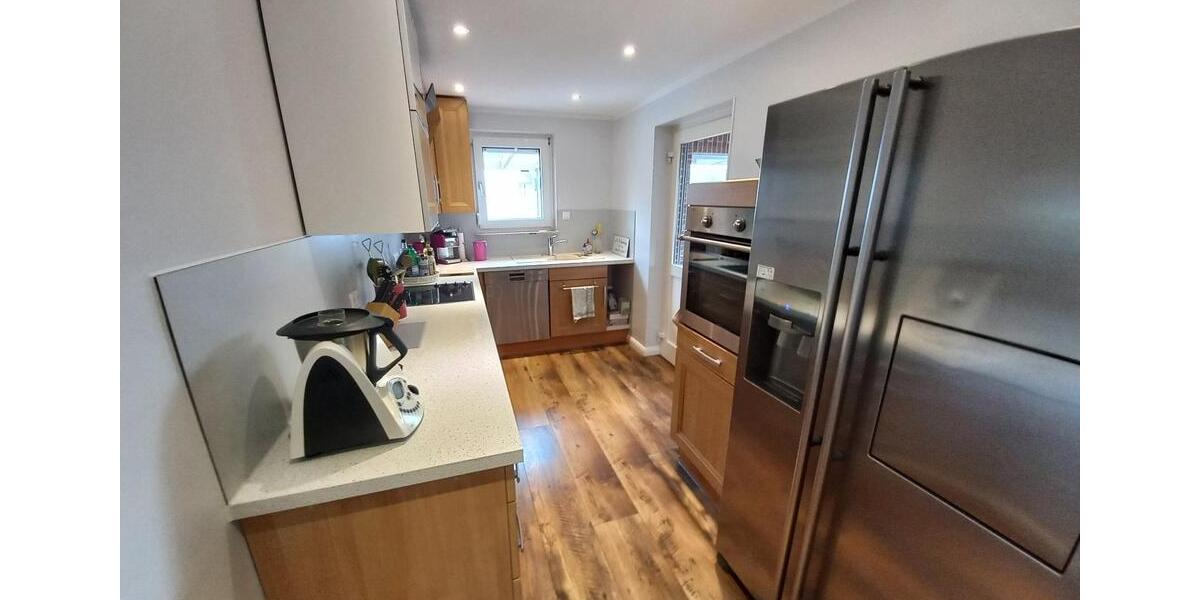 Einfamilienhaus Kiebitzreihe - 3 Zimmer, 126 m&sup2;, 1.500&euro; | Angebot:25861404