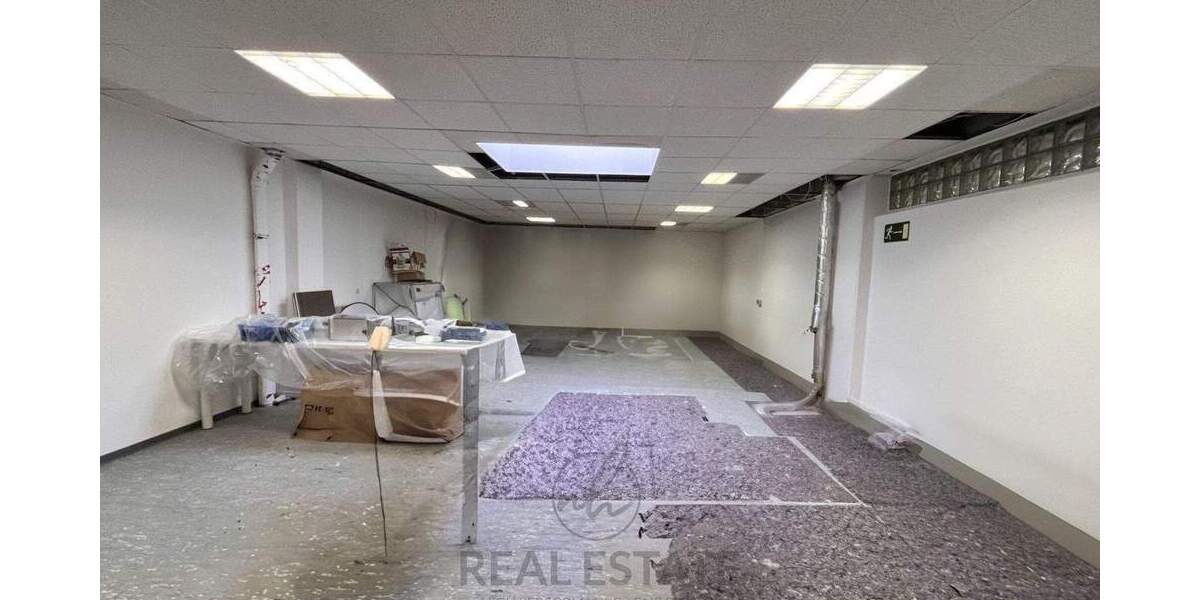 Lager und Produktionsfläche im 1.OG in Norderstedt zimmer