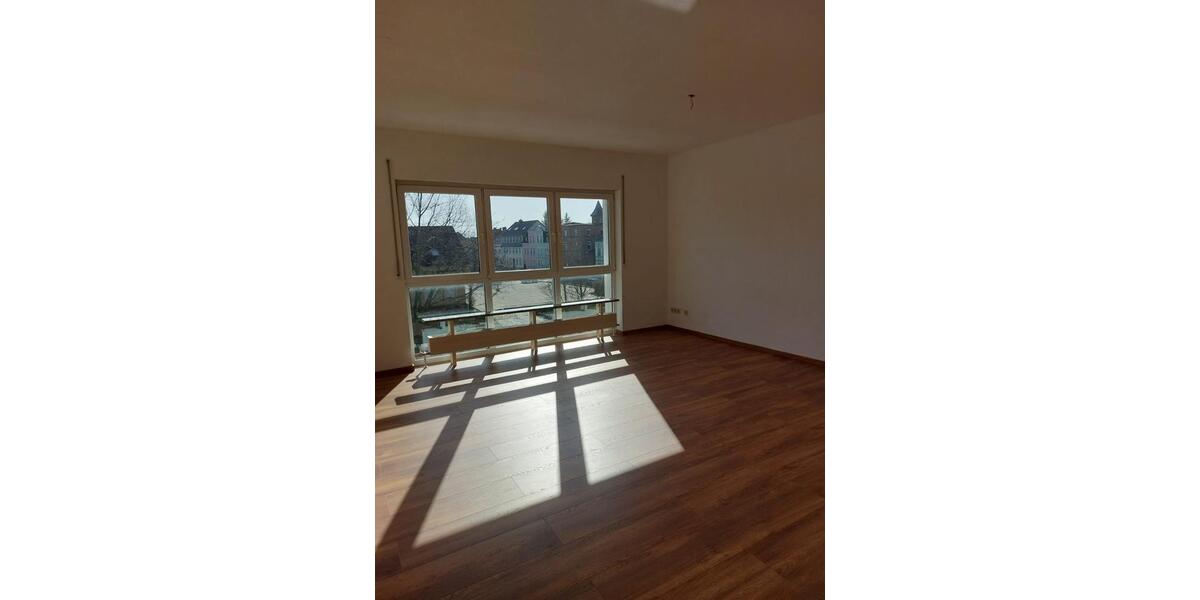 Etagenwohnung Schönebeck (Elbe) - 3 Zimmer, 79 m&sup2;, 550&euro; | Angebot:26262558