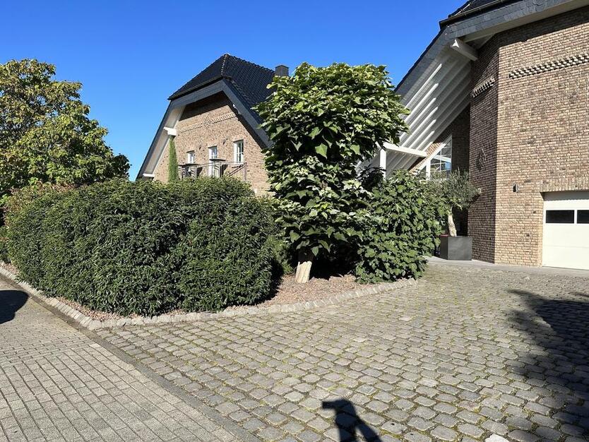 wunderschöne Büros und Büroeinheiten ab 70qm, repräsentativ und neu, parkähnliche Außenanlage