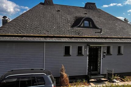 Haus Burghaun - 7 Zimmer, 160 m&sup2;, 1.500&euro; | Angebot:26280718