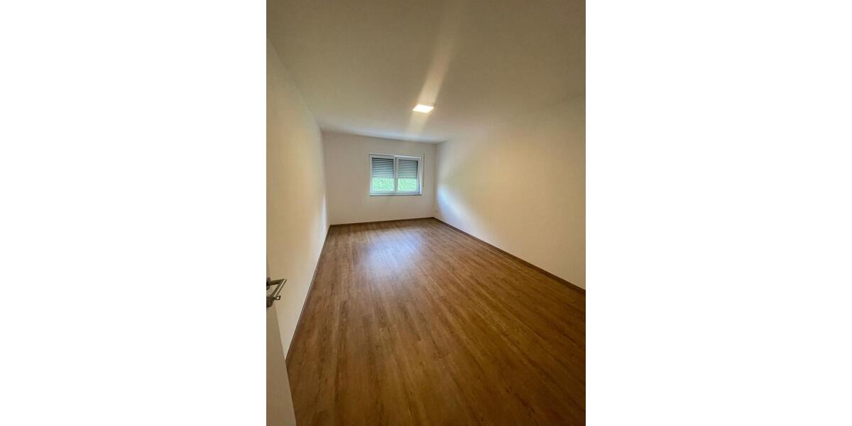 Reihenhaus Mantel - 4 Zimmer, 145 m&sup2;, 1.900&euro; | Angebot:25856600