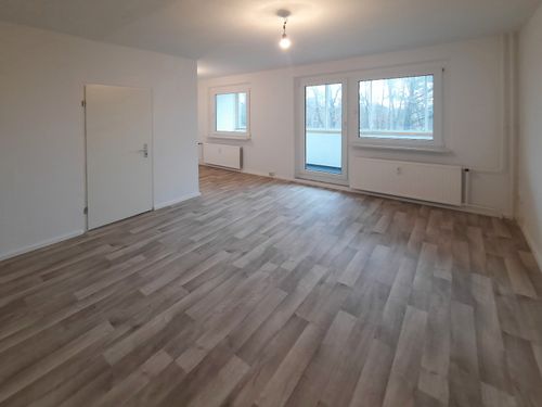 Erdgeschoßwohnung Neubrandenburg Datzeberg - 1 Zimmer, 36 m&sup2;, 254&euro; | Angebot:26661620