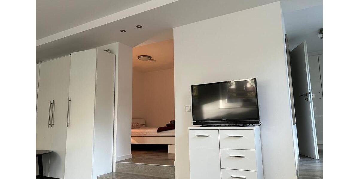 Etagenwohnung Köln Lindenthal - 1.5 Zimmer, 45 m&sup2;, 950&euro; | Angebot:26524193