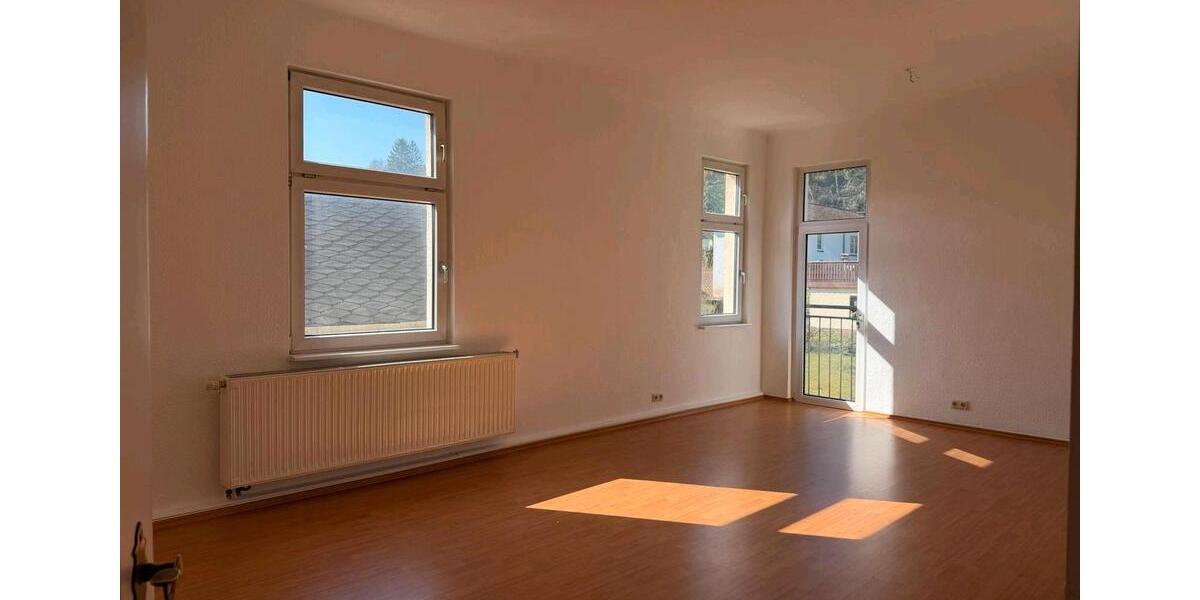 Etagenwohnung Schwarza - 5 Zimmer, 130 m&sup2;, 1.350&euro; | Angebot:25158380