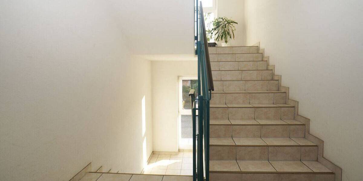 Etagenwohnung Freital - 2 Zimmer, 63 m&sup2;, 590&euro; | Angebot:26189762