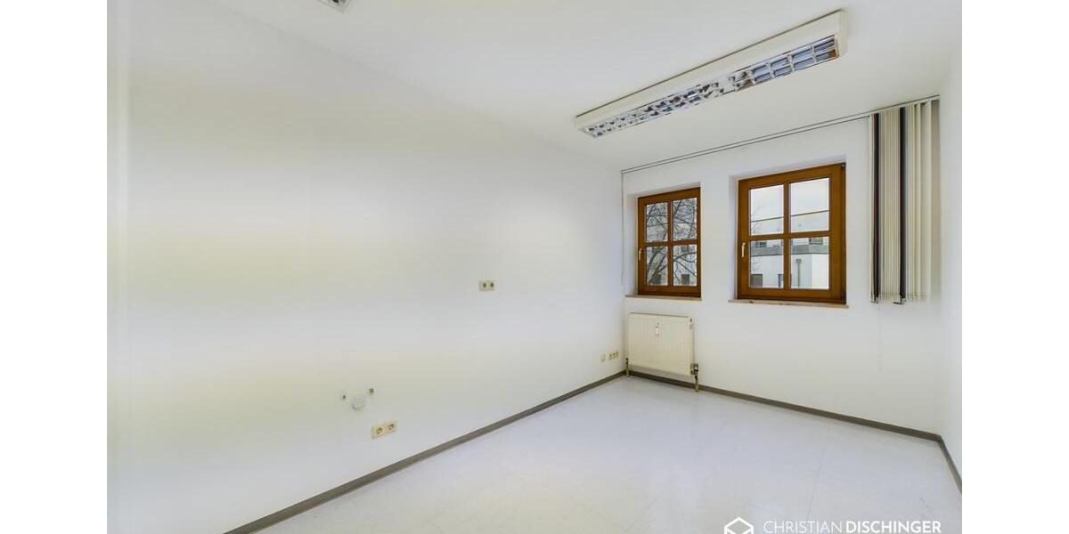 Gewerbeobjekt Nittendorf - 1.495&euro; | Angebot:24728887