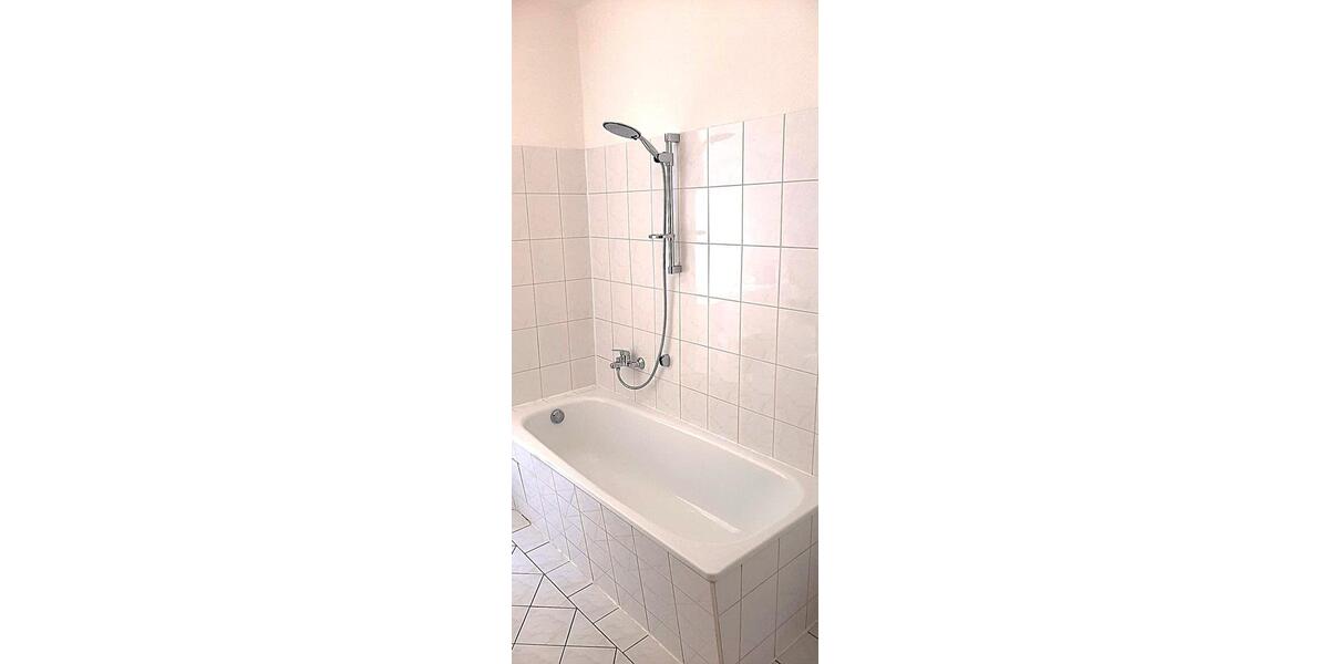 Etagenwohnung Meißen - 4 Zimmer, 86 m&sup2;, 556&euro; | Angebot:26384038