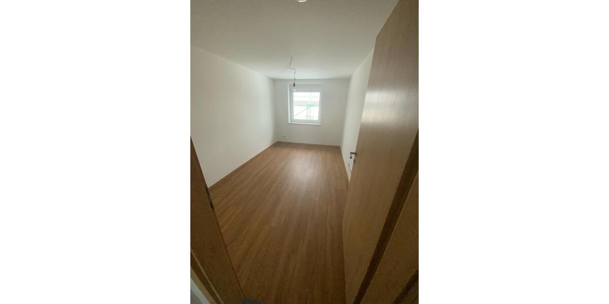 Wohnen auf Zeit Deggendorf - 1 Zimmer, 20 m&sup2;, 500&euro; | Angebot:26393644