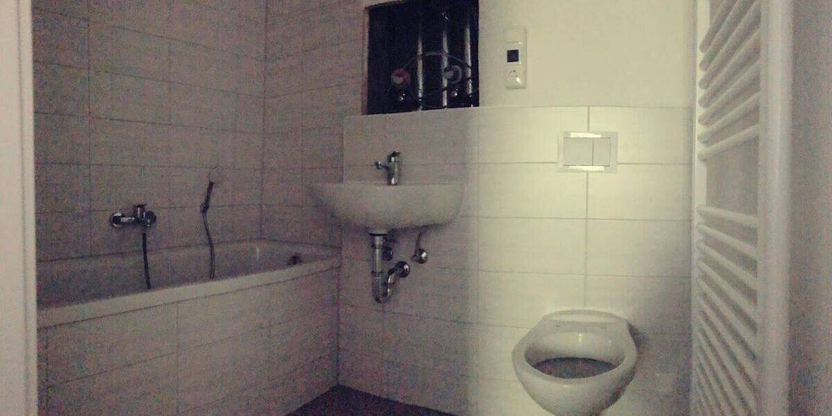 Etagenwohnung Döbeln Pommlitz - 2 Zimmer, 60 m&sup2;, 302&euro; | Angebot:26658234