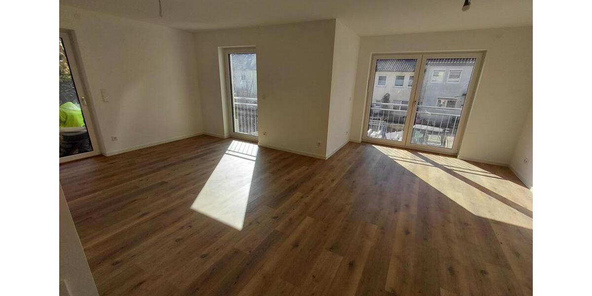 Erdgeschoßwohnung Regensburg Gallingkofen - 3 Zimmer, 76 m&sup2;, 1.340&euro; | Angebot:25370345