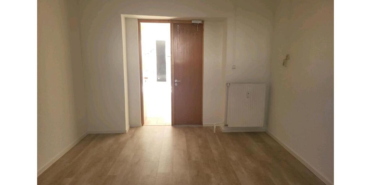 Gewerbeobjekt Wilhelmshaven - 1.100&euro; | Angebot:26387790
