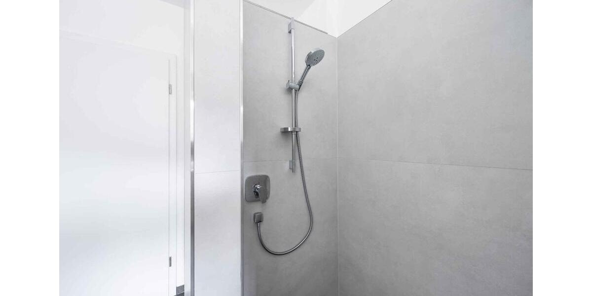 Dachgeschoßwohnung Oberndorf am Neckar - 3 Zimmer, 97 m&sup2;, 1.100&euro; | Angebot:24678669