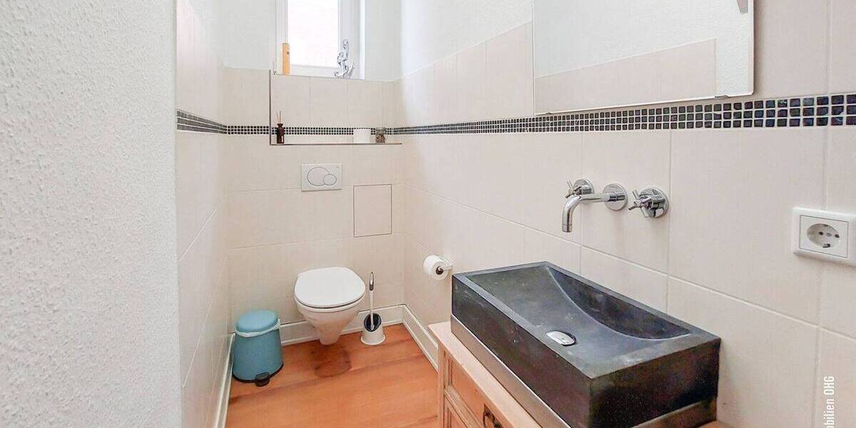 Etagenwohnung Stade Altländer Viertel - 5 Zimmer, 164 m&sup2;, 1.350&euro; | Angebot:26893137