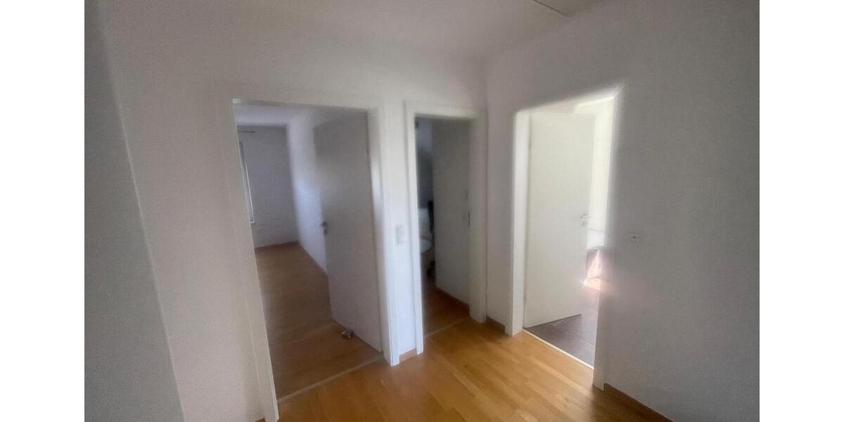 Einfamilienhaus Minden Kuhlenkamp - 6 Zimmer, 155 m&sup2;, 2.100&euro; | Angebot:22569567