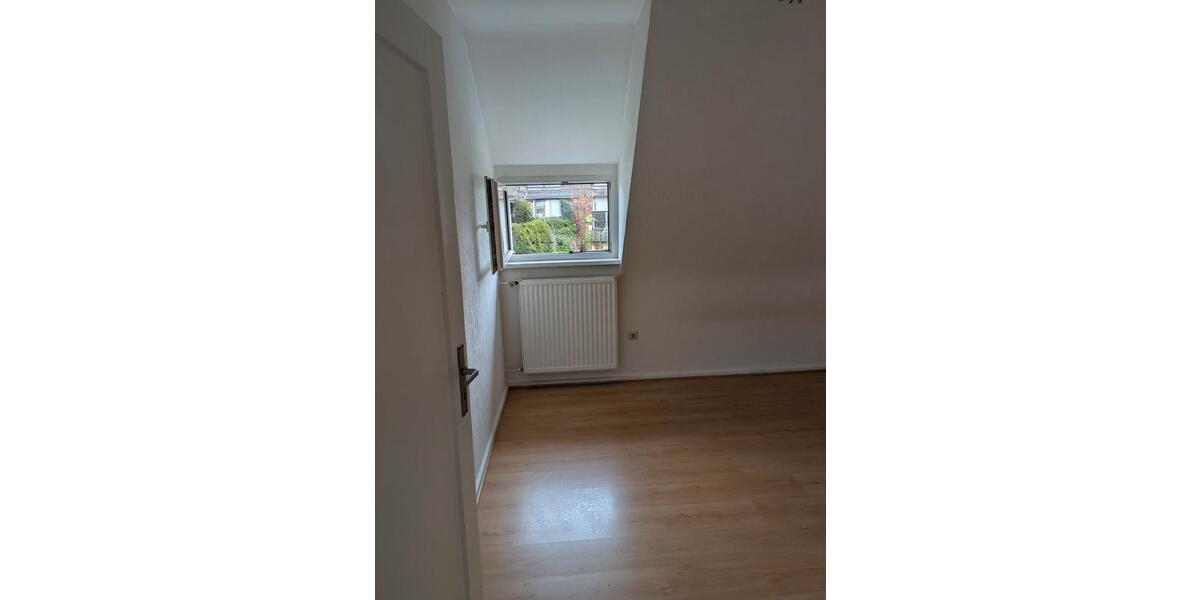 Dachgeschoßwohnung Landau in der Pfalz - 2 Zimmer, 50 m&sup2;, 550&euro; | Angebot:26689072