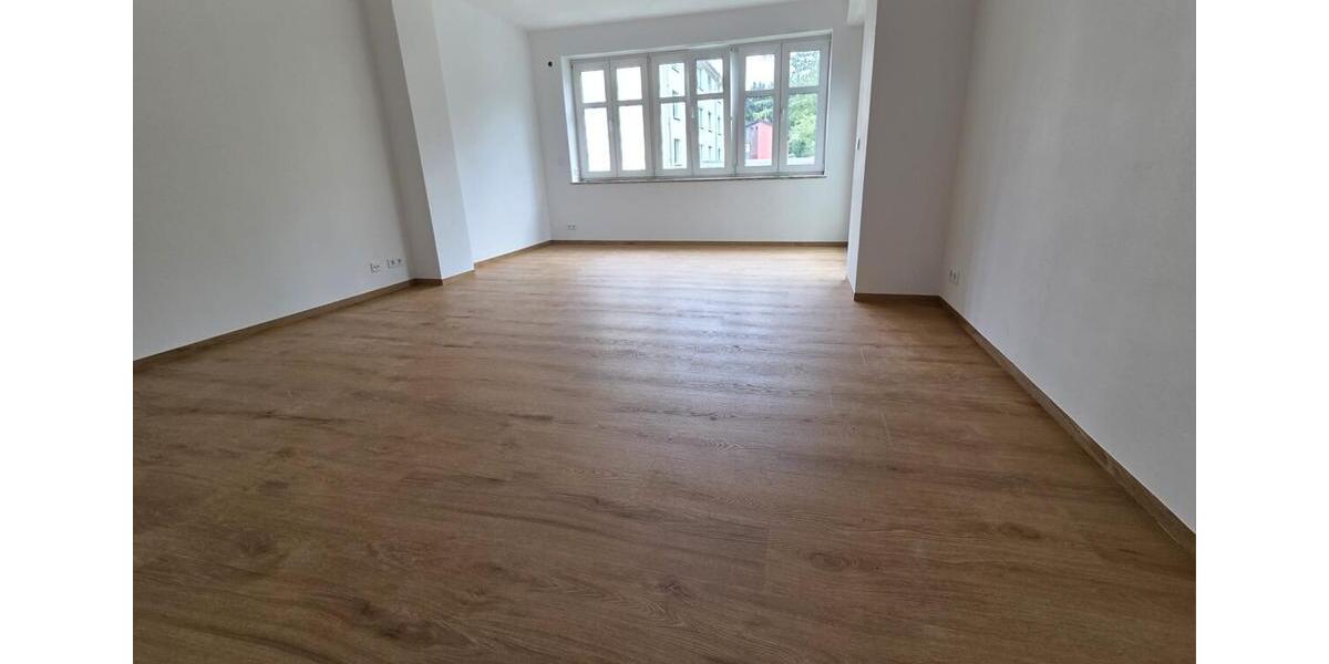 Etagenwohnung Burkhardtsdorf - 3 Zimmer, 77 m&sup2;, 720&euro; | Angebot:23329907