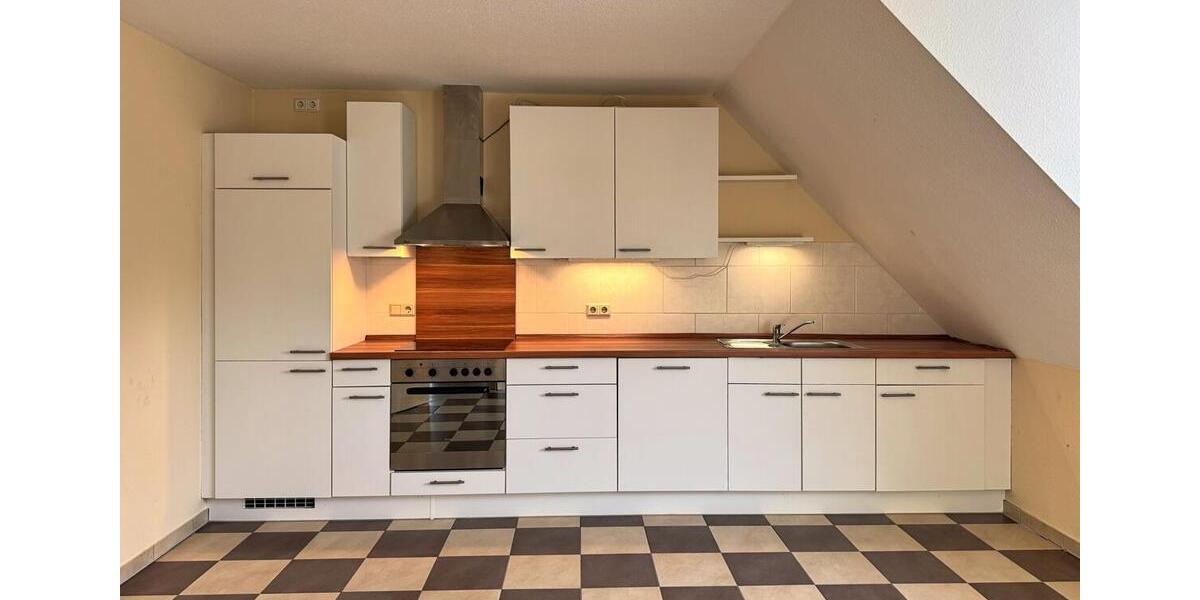 Dachgeschoßwohnung Wiesmoor - 3 Zimmer, 78 m&sup2;, 675&euro; | Angebot:26533827