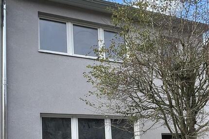 Haus Beelitz - 4 Zimmer, 104 m&sup2;, 1.700&euro; | Angebot:24964375