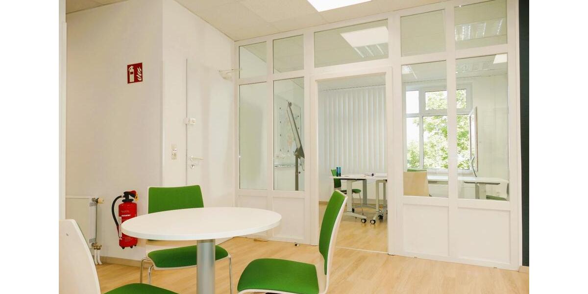 Etagenwohnung Gera - 4 Zimmer, 137 m&sup2;, 650&euro; | Angebot:26616564