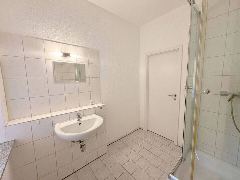 Helle 40 m² Erdgeschoßwohnung nahe Stadtzentrum - sofort bezugsbereit