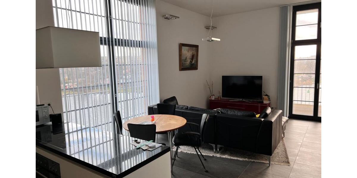 Loft - Studio - Atelier Berlin Treptow-Köpenick - 2 Zimmer, 70 m&sup2;, 1.450&euro; | Angebot:26643480