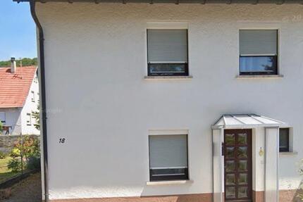 Haus Burladingen - 4 Zimmer, 115 m&sup2;, 950&euro; | Angebot:25174657