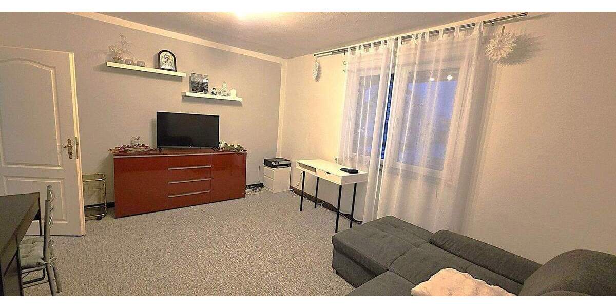 Schnuckelige 3-Raum-Wohnung im 3-Familien-Haus Schmalkalden, Einbauküche, zentrumsnah & im Grünen 3 zimmer