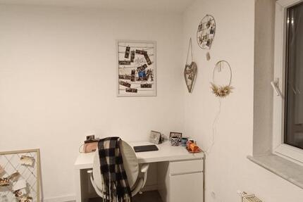 1 Zimmer in einer gemütliche vierer WG in Heidelberg-Kirchheim! 1 zimmer