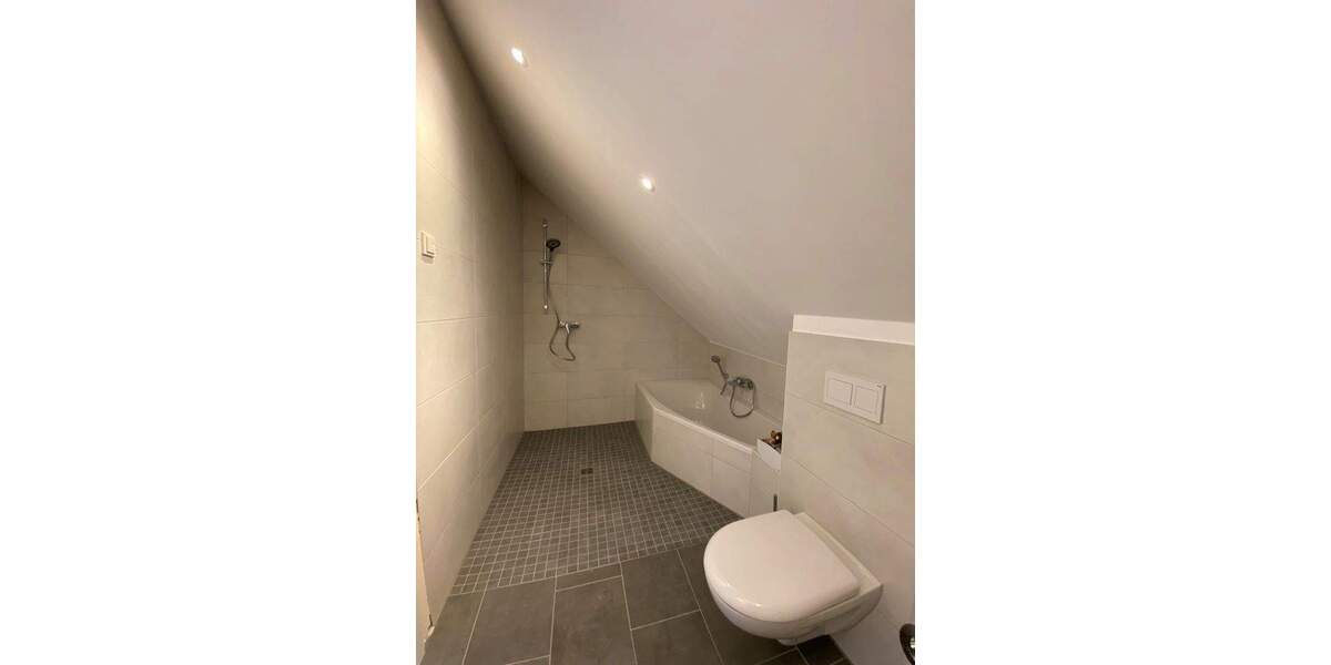 Etagenwohnung Trier Innenstadt - 2 Zimmer, 44 m&sup2;, 680&euro; | Angebot:26684522